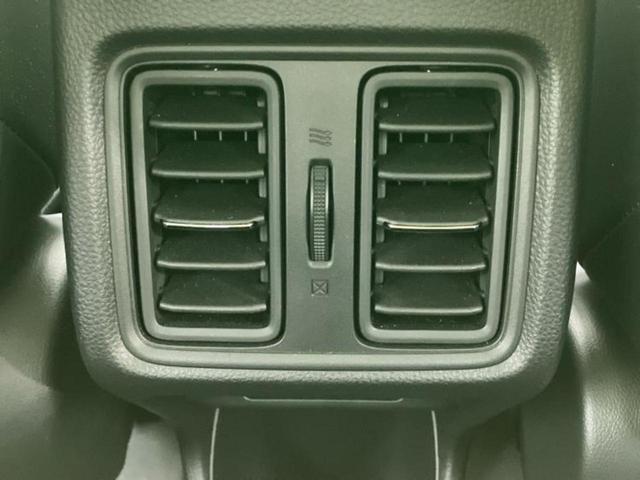 ヴェゼル ｅＨＥＶ　Ｚ　保証書／純正　９インチ　ＳＤナビ／衝突安全装置／シートヒーター／車線逸脱防止支援システム／シート　ハーフレザー／電動バックドア／ヘッドランプ　ＬＥＤ／ＥＴＣ／ＥＢＤ付ＡＢＳ／横滑り防止装置（43枚目）