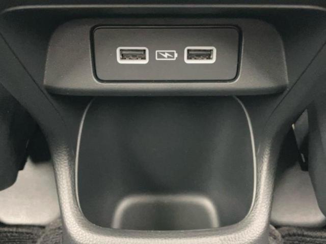 ヴェゼル ｅＨＥＶ　Ｚ　保証書／純正　９インチ　ＳＤナビ／衝突安全装置／シートヒーター／車線逸脱防止支援システム／シート　ハーフレザー／電動バックドア／ヘッドランプ　ＬＥＤ／ＥＴＣ／ＥＢＤ付ＡＢＳ／横滑り防止装置（44枚目）