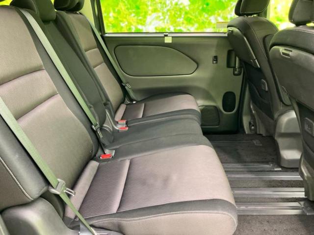 セレナ ハイウェイスターＶセレクション２　保証書／純正　ナビ／エマージェンシーブレーキ／両側電動スライドドア／車線逸脱防止支援システム／ヘッドランプ　ＬＥＤ／Ｂｌｕｅｔｏｏｔｈ接続／ＥＴＣ／ＥＢＤ付ＡＢＳ／横滑り防止装置　衝突被害軽減システム（5枚目）