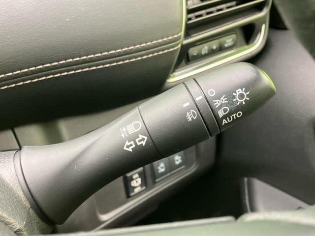 セレナ ハイウェイスターＶセレクション２　保証書／純正　ナビ／エマージェンシーブレーキ／両側電動スライドドア／車線逸脱防止支援システム／ヘッドランプ　ＬＥＤ／Ｂｌｕｅｔｏｏｔｈ接続／ＥＴＣ／ＥＢＤ付ＡＢＳ／横滑り防止装置　衝突被害軽減システム（16枚目）