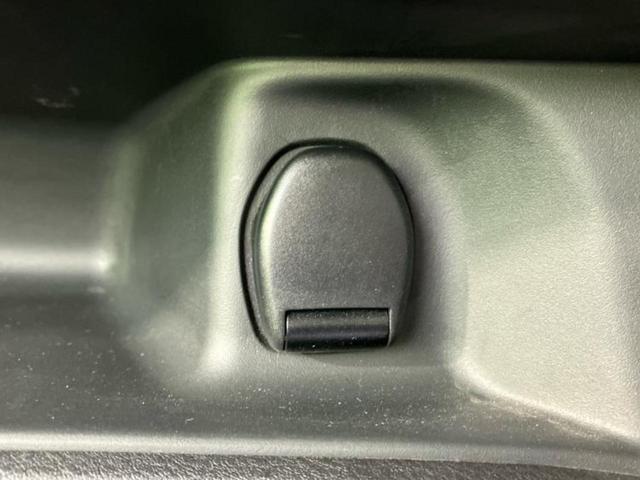 セレナ ハイウェイスターＶセレクション２　保証書／純正　ナビ／エマージェンシーブレーキ／両側電動スライドドア／車線逸脱防止支援システム／ヘッドランプ　ＬＥＤ／Ｂｌｕｅｔｏｏｔｈ接続／ＥＴＣ／ＥＢＤ付ＡＢＳ／横滑り防止装置　衝突被害軽減システム（40枚目）