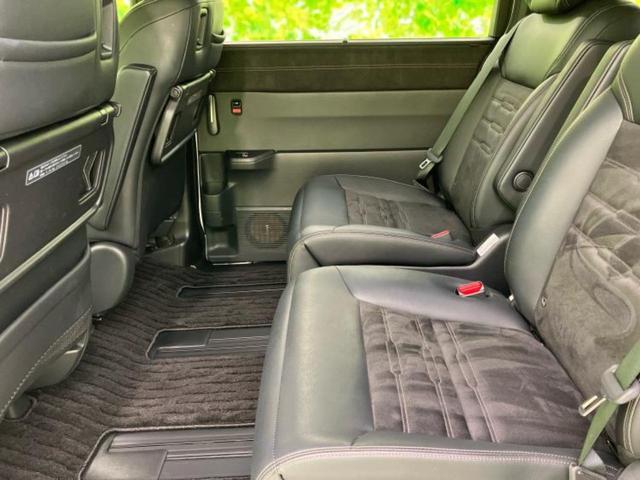 ステップワゴン ｅＨＥＶスパーダプレミアムライン　新品タイヤ／保証書／純正　１１インチ　ナビ／フリップダウンモニター　純正　１５．６インチ／ホンダセンシング／両側電動スライドドア／シートヒーター　前席／マルチビューカメラシステム　衝突被害軽減システム（8枚目）