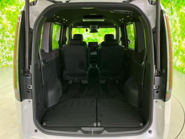 ステップワゴン ｅＨＥＶスパーダプレミアムライン　新品タイヤ／保証書／純正　１１インチ　ナビ／フリップダウンモニター　純正　１５．６インチ／ホンダセンシング／両側電動スライドドア／シートヒーター　前席／マルチビューカメラシステム　衝突被害軽減システム（21枚目）