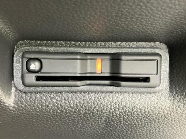 ステップワゴン ｅＨＥＶスパーダプレミアムライン　新品タイヤ／保証書／純正　１１インチ　ナビ／フリップダウンモニター　純正　１５．６インチ／ホンダセンシング／両側電動スライドドア／シートヒーター　前席／マルチビューカメラシステム　衝突被害軽減システム（27枚目）