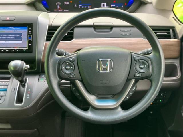 フリード Gホンダセンシング 新品タイヤ/保証書/純正 ナビ/ホンダセンシング/両側電動スライドドア/シートヒーター 前席/車線逸脱防止支援システム/ドライブレコーダー 純正/ヘッドランプ LED/Bluetooth接続 禁煙車(15枚目)