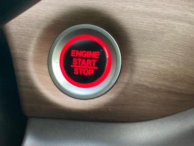 フリード Gホンダセンシング 新品タイヤ/保証書/純正 ナビ/ホンダセンシング/両側電動スライドドア/シートヒーター 前席/車線逸脱防止支援システム/ドライブレコーダー 純正/ヘッドランプ LED/Bluetooth接続 禁煙車(30枚目)