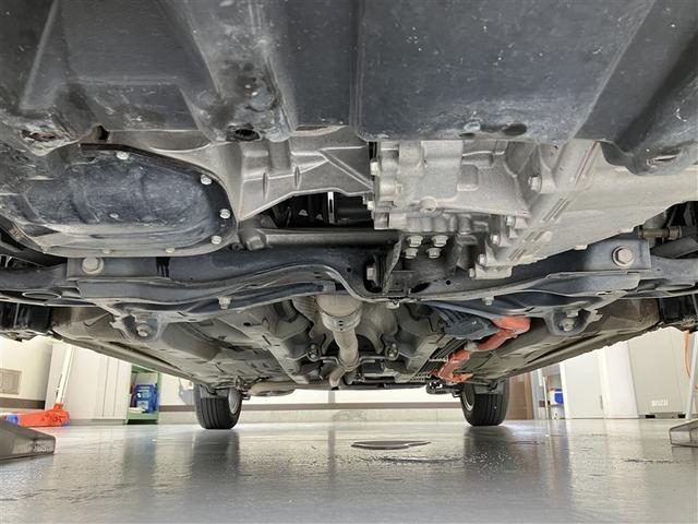 アクア S 禁煙 社外アルミ スマートキープッシュスタート ブルートゥース音楽 安全ボディ SDナビ オートライト イモビ SDナビ ワンセグTV ワンオーナー車 オートエアコン バックカメラ ETC 記録簿(28枚目)