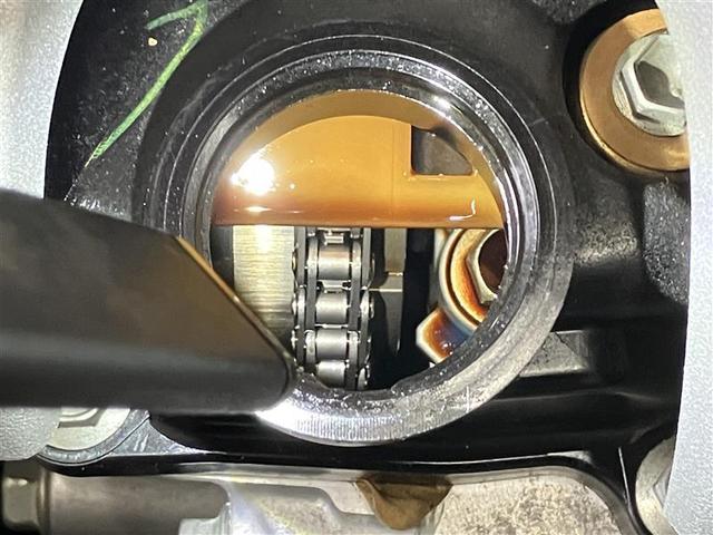 カローラアクシオ Ｇジョシュセキカイテン　衝突軽減ブレーキ　車線逸脱警報　サイドエアバッグ　オートエアコン　ＳＤナビ　フルセグＴＶ　ＤＶＤ　ＣＤ　スマートキー　盗難防止　ＥＴＣ　オートリトラクタブル電動格納ミラー　ワンオーナー　パワステ（12枚目）