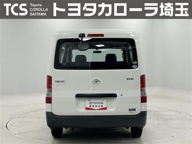 タウンエースバン DX SDナビ ワンセグTV ブルートゥース音楽 ワンオーナー 記録簿 禁煙車 マニュアルエアコン パワステ ABS 運転席エアバッグ 助手席エアバッグ(4枚目)