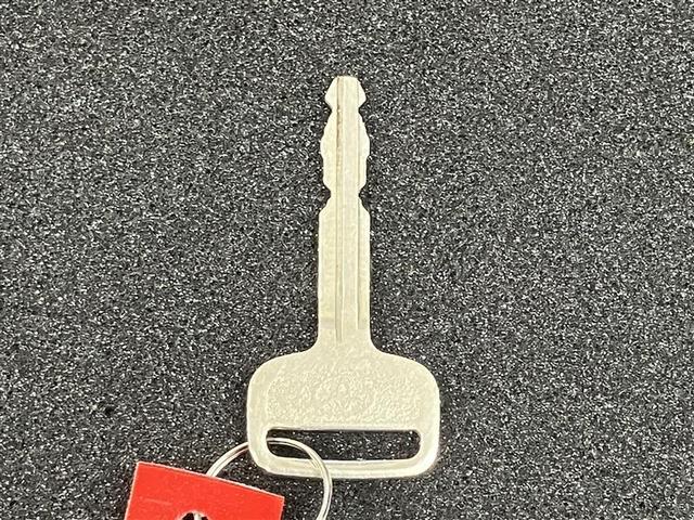 タウンエースバン DX SDナビ ワンセグTV ブルートゥース音楽 ワンオーナー 記録簿 禁煙車 マニュアルエアコン パワステ ABS 運転席エアバッグ 助手席エアバッグ(27枚目)