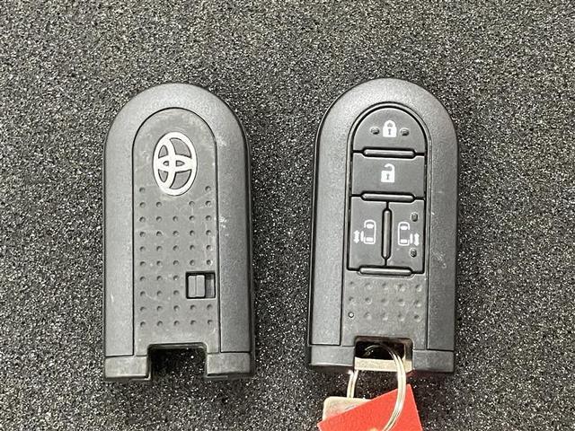 ルーミー G LEDヘッドライト SDナビ ワンセグTV バックカメラ 両側電動スライドドア 社外アルミホイール Bluetoothオーディオ 禁煙 オートライト 衝突安全ボディ クルーズコントロール 記録簿(31枚目)