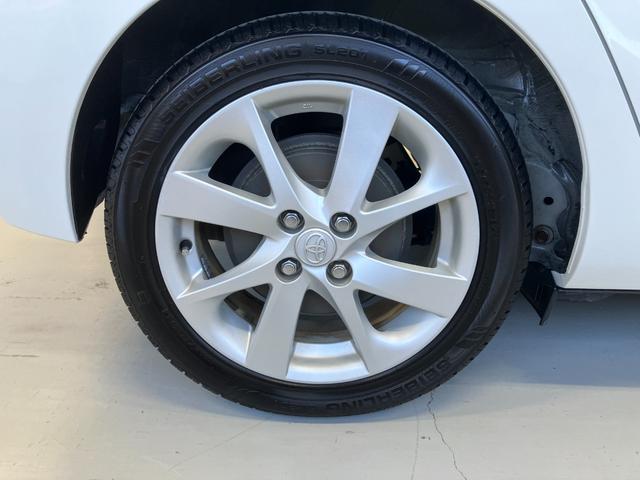 アクア Ｓ　禁煙　シートヒーター　ＳＤナビ　バックカメラ　ＬＥＤヘッドライト　純正アルミホイール　スマートキー　ブルートゥース音楽　安全ボディ　ＵＳＢ接続　オートライト　フルセグＴＶ　ＥＴＣ　ＶＴＲ端子　記録簿（12枚目）