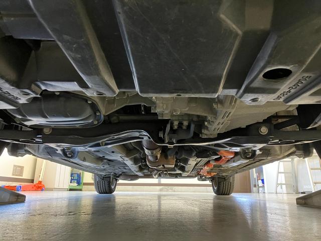 アクア Ｓ　禁煙　シートヒーター　ＳＤナビ　バックカメラ　ＬＥＤヘッドライト　純正アルミホイール　スマートキー　ブルートゥース音楽　安全ボディ　ＵＳＢ接続　オートライト　フルセグＴＶ　ＥＴＣ　ＶＴＲ端子　記録簿（41枚目）