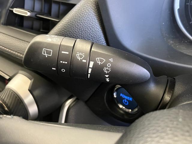 RAV4 ハイブリッドG パワーバックドア デジタルインナーミラー 運転席パワーシート ステアリングヒーター SDナビ ETC2.0 AC100V電源 シートヒーター ワンオーナ- バックモニター 整備記録簿 地デジTV(17枚目)