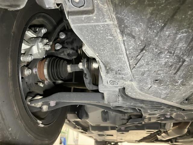 ヤリス ハイブリッドＧ　ＬＥＤライト　フルセグＴＶ　サイドエアバッグ　スマートキ　Ｂモニター　横滑り防止装置　クルコン　セキュリティアラーム　メディアプレイヤー接続　パワステ　メモリーナビゲーション　キーフリー　ナビ＆ＴＶ（37枚目）