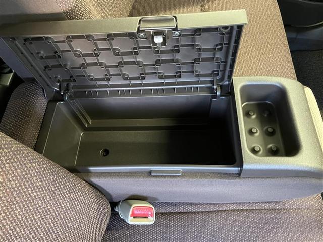 パッソ プラスハナ　ナビＴＶ　メモリナビ　オートエアコン　キーレス　ワンセグテレビ　ダブルエアバッグ　パワーウィンド　ベンチシート　パワーステアリング　ＡＢＳ　エアバック（19枚目）