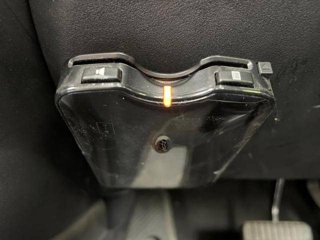4WD 20G 社外 メモリーナビ/ヘッドランプ HID/ETC/EBD付ABS/横滑り防止装置/DVD/エアバッグ 運転席/エアバッグ 助手席/アルミホイール/パワーウインドウ/キーレスエントリー 4WD 禁煙車(14枚目)