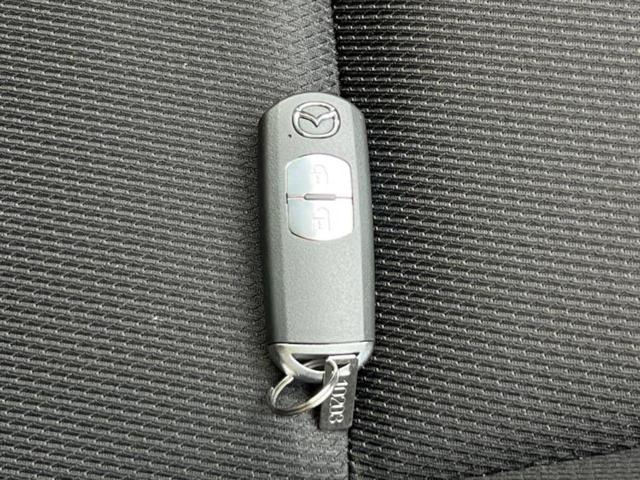 MAZDA2 15Sプロアクティブスマートエディション 新品タイヤ/保証書/純正 SDナビ/アイアクティブセンス(マツダ)/シートヒーター 前席/360°ビューモニター/車線逸脱防止支援システム/ドライブレコーダー 前後/ヘッドランプ LED バックカメラ(33枚目)