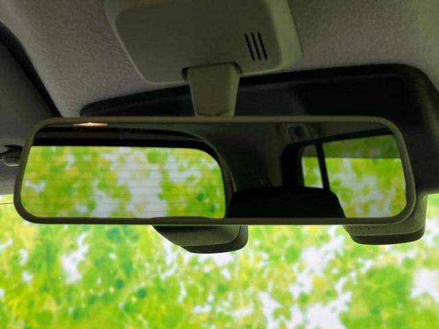 ＷＥＣＡＲＳの展示場では実際に見て、触ってお車をお選びいただけます！知識の豊富な営業スタッフが様々なカーライフをご提案いたします！