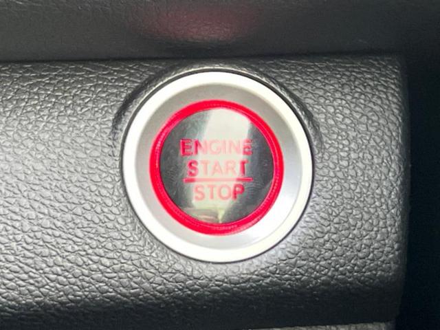 シビック ヒョウジュン 保証書/純正 SDナビ/衝突安全装置/シートヒーター/車線逸脱防止支援システム/パーキングアシスト バックガイド/ドライブレコーダー 純正/ヘッドランプ LED/USBジャック 衝突被害軽減システム(32枚目)