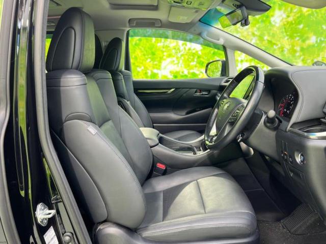 アルファード Ｓ　Ｃパッケージ　新品タイヤ／サンルーフ／保証書／ディスプレイオーディオ＋ナビ９インチ／フリップダウンモニター／デジタルインナーミラー／トヨタセーフティセンス／両側電動スライドドア／シートヒーター　前席　バックカメラ（4枚目）