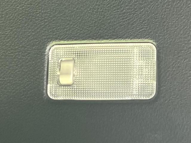 アルファード Ｓ　Ｃパッケージ　新品タイヤ／サンルーフ／保証書／ディスプレイオーディオ＋ナビ９インチ／フリップダウンモニター／デジタルインナーミラー／トヨタセーフティセンス／両側電動スライドドア／シートヒーター　前席　バックカメラ（27枚目）