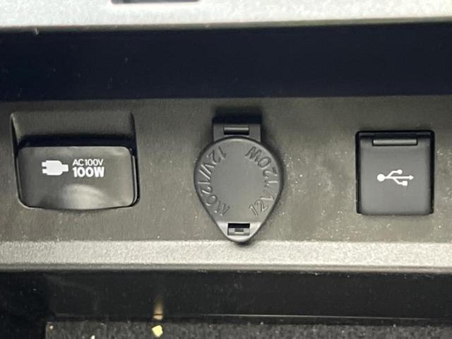 アルファード Ｓ　Ｃパッケージ　新品タイヤ／サンルーフ／保証書／ディスプレイオーディオ＋ナビ９インチ／フリップダウンモニター／デジタルインナーミラー／トヨタセーフティセンス／両側電動スライドドア／シートヒーター　前席　バックカメラ（39枚目）