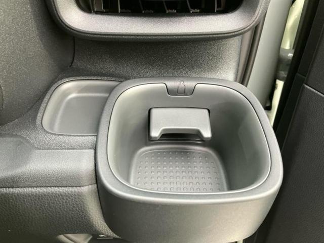 シエンタ ハイブリッドZ 保証書/ディスプレイオーディオ+ナビ10インチ/トヨタセーフティセンス/両側電動スライドドア/パノラミックビューモニター/車線逸脱防止支援システム/ヘッドランプ LED/ETC2.0 全周囲カメラ(43枚目)