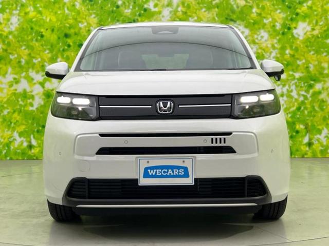 フリード ｅＨＥＶエアー　保証書／純正　８インチ　ナビ／ホンダセンシング／両側電動スライドドア／車線逸脱防止支援システム／登録済未使用車／ヘッドランプ　ＬＥＤ／ＵＳＢジャック／Ｂｌｕｅｔｏｏｔｈ接続／ＥＢＤ付ＡＢＳ　禁煙車（45枚目）