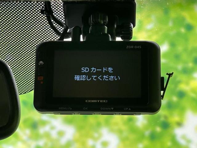 ＷＥＣＡＲＳでは各商談席に大型モニターをご用意しております！見やすい大画面でゆったりと全国の在庫をご覧いただけます！是非ご来店お待ちしております！