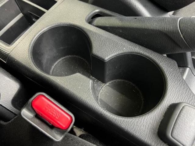 ＭＡＺＤＡ２ １５Ｓスマートエディション　新品タイヤ／保証書／純正　ＳＤナビ／衝突安全装置／全方位モニター／車線逸脱防止支援システム／ヘッドランプ　ＬＥＤ／ＥＢＤ付ＡＢＳ／横滑り防止装置／アイドリングストップ／フロントモニター　全周囲カメラ（36枚目）