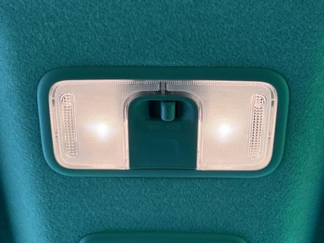 ルーミー カスタムG-T 保証書/ディスプレイオーディオ9インチ/トヨタセーフティセンス/両側電動スライドドア/シートヒーター 前席/パノラミックビューモニター/車線逸脱防止支援システム ターボ 衝突被害軽減システム TV(43枚目)