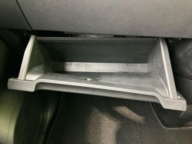 国産車から輸入車まで多様なお客様のニーズのお応えできるように、全国規模で豊富な在庫展開！車のことならＷＥＣＡＲＳへ！