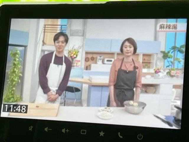 スペーシアカスタム ハイブリッドXS 新品タイヤ/保証書/純正 9インチ SDナビ/レーダーブレーキサポート(スズキ)/両側電動スライドドア/シートヒーター/全方位モニター/シート ハーフレザー/ヘッドランプ LED 全周囲カメラ(12枚目)