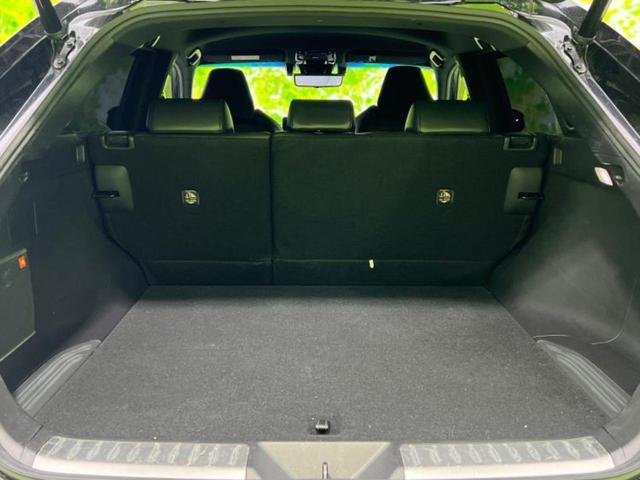 ハリアー Zレザーパッケージ 新品タイヤ/純正エアロ/JBL/保証書/純正 12.3インチ メモリーナビ/デジタルインナーミラー/トヨタセーフティセンス/シートヒーター 前席/車線逸脱防止支援システム/シート フルレザー 革シート(8枚目)