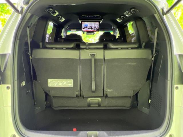 オデッセイハイブリッド ｅＨＥＶアブソルート・ＥＸブラックエディション　保証書／純正　１１インチ　ＳＤナビ／フリップダウンモニター／両側電動スライドドア／シートヒーター／マルチビューカメラシステム／車線逸脱防止支援システム／シート　フルレザー／電動バックドア　革シート（20枚目）