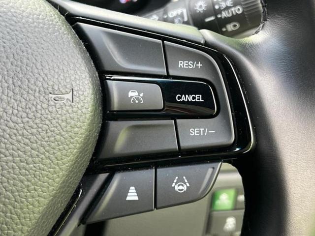 オデッセイハイブリッド ｅＨＥＶアブソルート・ＥＸブラックエディション　保証書／純正　１１インチ　ＳＤナビ／フリップダウンモニター／両側電動スライドドア／シートヒーター／マルチビューカメラシステム／車線逸脱防止支援システム／シート　フルレザー／電動バックドア　革シート（31枚目）