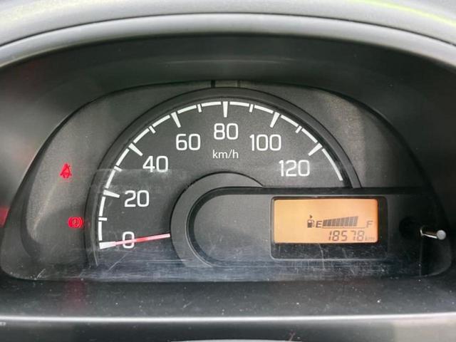 キャリイトラック ４ＷＤノウハンスペシャル　保証書／衝突安全装置／車線逸脱防止支援システム／ＡＢＳ／横滑り防止装置／エアバッグ　運転席／エアバッグ　助手席／パワーウインドウ／キーレスエントリー／パワーステアリング／オートライト／盗難防止システム（11枚目）