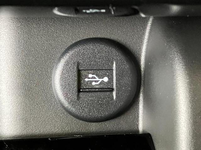 スペーシアカスタム ハイブリッドＸＳ　保証書／純正　９インチ　ＳＤナビ／セーフティサポート（スズキ）／両側電動スライドドア／シートヒーター　前席／車線逸脱防止支援システム／シート　ハーフレザー／ヘッドランプ　ＬＥＤ／ＵＳＢジャック（14枚目）