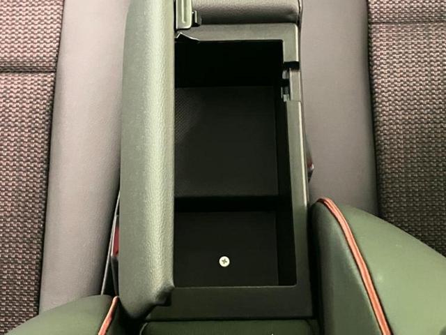 スペーシアカスタム ハイブリッドＸＳ　保証書／純正　９インチ　ＳＤナビ／セーフティサポート（スズキ）／両側電動スライドドア／シートヒーター　前席／車線逸脱防止支援システム／シート　ハーフレザー／ヘッドランプ　ＬＥＤ／ＵＳＢジャック（19枚目）