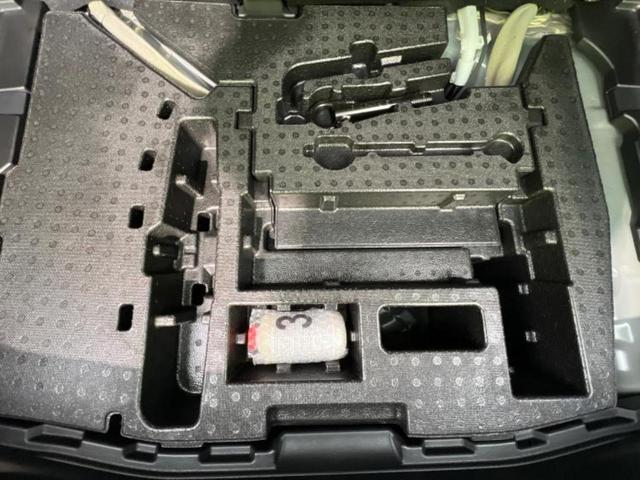 オーラ Gレザーエディション エアロ/BOSE/保証書/純正 9インチ SDナビ/インテリジェントルームミラー/衝突安全装置/シートヒーター 前席/全方位モニター/車線逸脱防止支援システム/シート フルレザー/プロパイロット(24枚目)