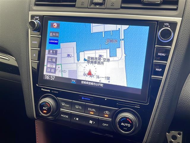 １．６ＳＴＩスポーツアイサイト　禁煙　後期型　ＳＴＩフルエアロ　ＳＴＩマフラー　アイサイトｖｅｒ３　ブラインドスポットモニター　純正８インチナビ　フルセグＴＶ　バックカメラ　レザーシート　デジタルインナーミラー　ＬＥＤヘッドライト(3枚目)