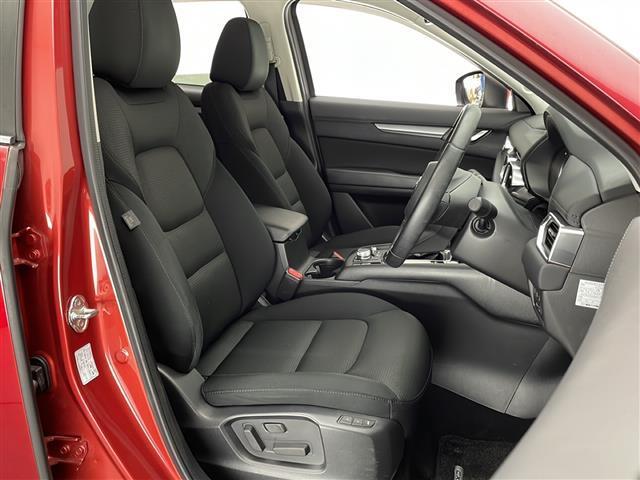 ＣＸ－５ ＸＤ　プロアクティブ　禁煙車　衝突被害軽減ブレーキ　純正ディスプレイオーディオナビＴＶ　バックカメラ　サイドカメラ　クリアランスソナー　レーンディパーチャーアラート　アダプティブクルーズコントロール　スマートキー　ＥＴＣ（21枚目）