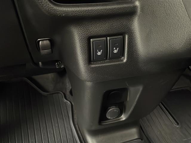 スペーシアギア ハイブリッドＸＺ　ターボ　禁煙車　衝突被害軽減ブレーキ　社外８型ナビＴＶ　バックカメラ　両側電動スライドドア　クルーズコントロール　パドルシフト　レーンディパーチャーアラート　クリアランスソナー　前席シートヒーター　ＥＴＣ（7枚目）