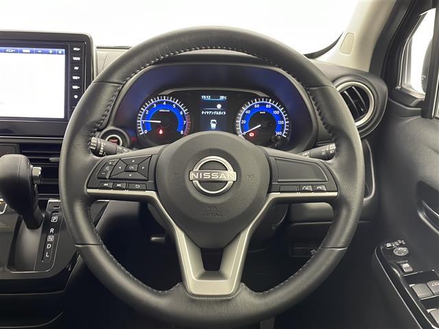 デイズ ハイウェイスター　Ｘ　禁煙　後期型　エマ―ジェンシーブレーキ　車線逸脱警報　オートマチックハイビーム　コーナーセンサー　純正９インチナビ　フルセグＴＶ　アラウンドビューモニター　ＬＥＤヘッドライト　アイドリングストップ（13枚目）