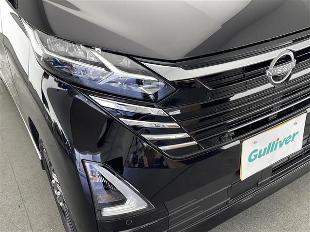 デイズ ハイウェイスター　Ｘ　禁煙　後期型　エマ―ジェンシーブレーキ　車線逸脱警報　オートマチックハイビーム　コーナーセンサー　純正９インチナビ　フルセグＴＶ　アラウンドビューモニター　ＬＥＤヘッドライト　アイドリングストップ（38枚目）
