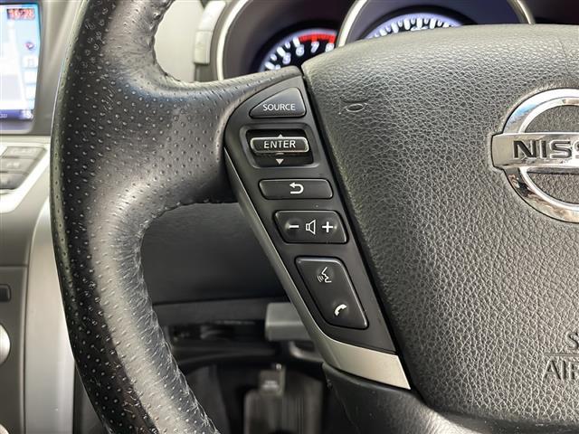 ムラーノ ２５０ＸＬ　純正ナビ（ＡＭ／ＦＭ／ＣＤ／Ｂｌｕｅｔｏｏｔｈ）　ＢＯＳＥプレミアムサウンド　クルーズコントロール　電動格納ミラー　横滑り防止装置　ステアリングスイッチ　バックカメラ　オートライト（12枚目）