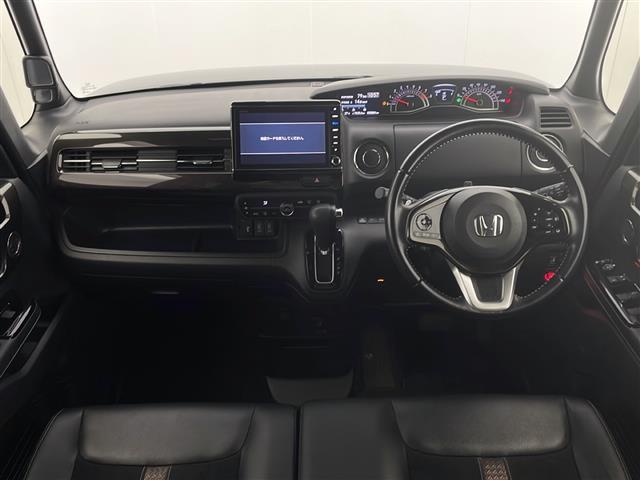 N-BOXカスタム G・Lターボホンダセンシング 禁煙車 ホンダセンシング 純正8型ナビTV バックカメラ 両側電動スライドドア アダプティブクルーズコントロール レーンディパーチャーアラート クリアランスソナー プッシュエンジンスタート 純正ETC(2枚目)