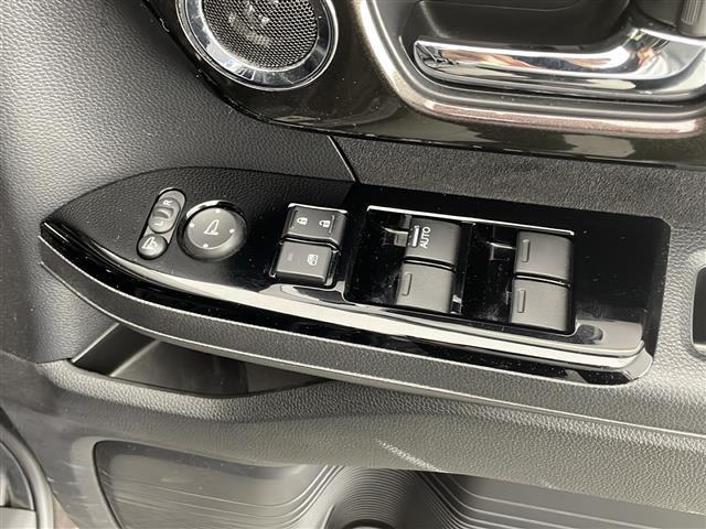N-BOXカスタム G・Lターボホンダセンシング 禁煙車 ホンダセンシング 純正8型ナビTV バックカメラ 両側電動スライドドア アダプティブクルーズコントロール レーンディパーチャーアラート クリアランスソナー プッシュエンジンスタート 純正ETC(17枚目)