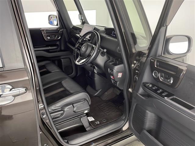 N-BOXカスタム G・Lターボホンダセンシング 禁煙車 ホンダセンシング 純正8型ナビTV バックカメラ 両側電動スライドドア アダプティブクルーズコントロール レーンディパーチャーアラート クリアランスソナー プッシュエンジンスタート 純正ETC(19枚目)